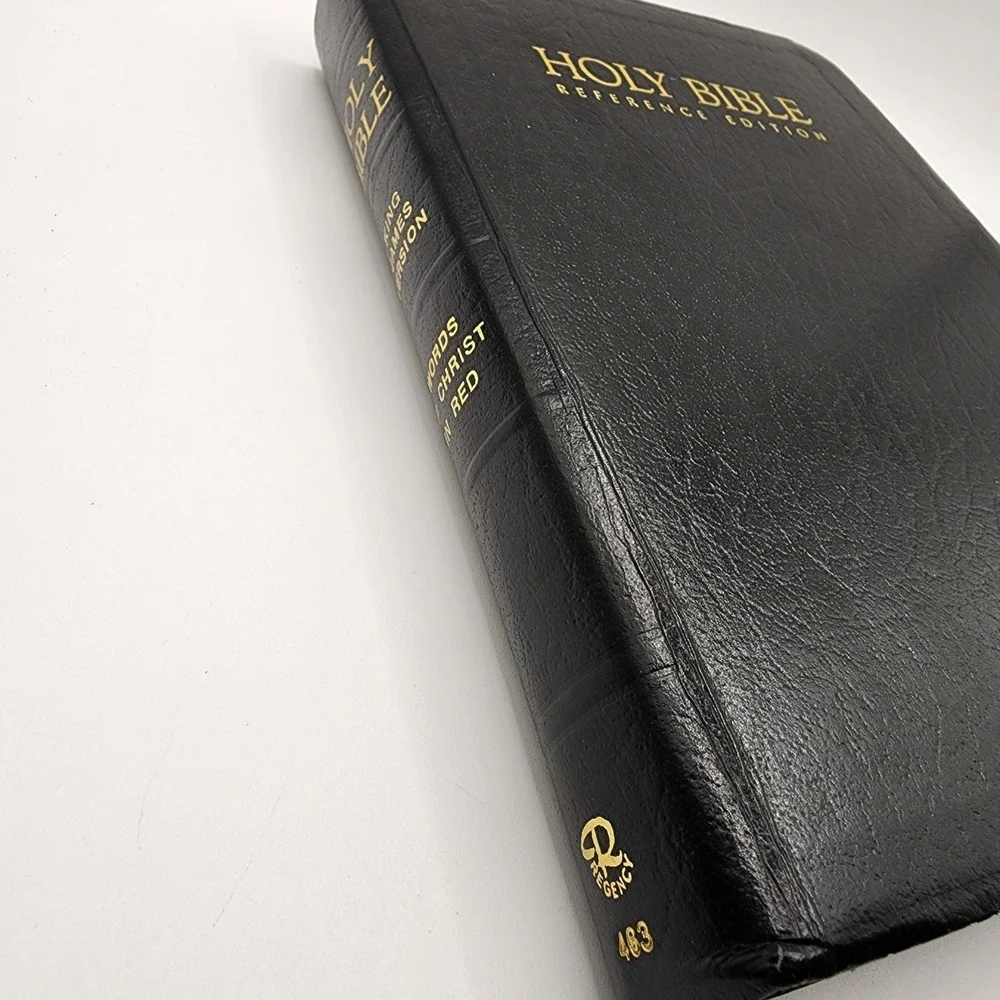 Regency Reference Holy Bible King James Version Reference Gold Filligree Red